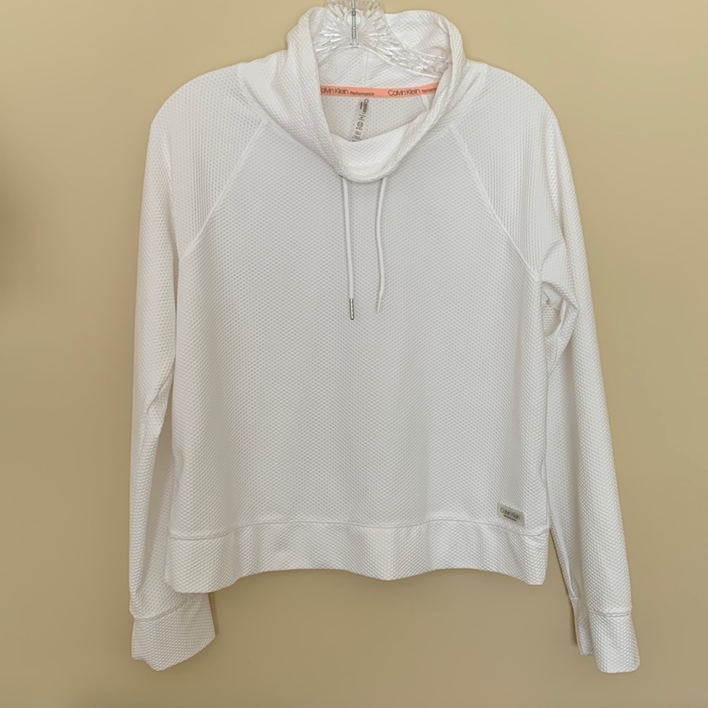 Calvin Klein Performance White Lightweight Waffle Knit Funnel Neck Top Size M